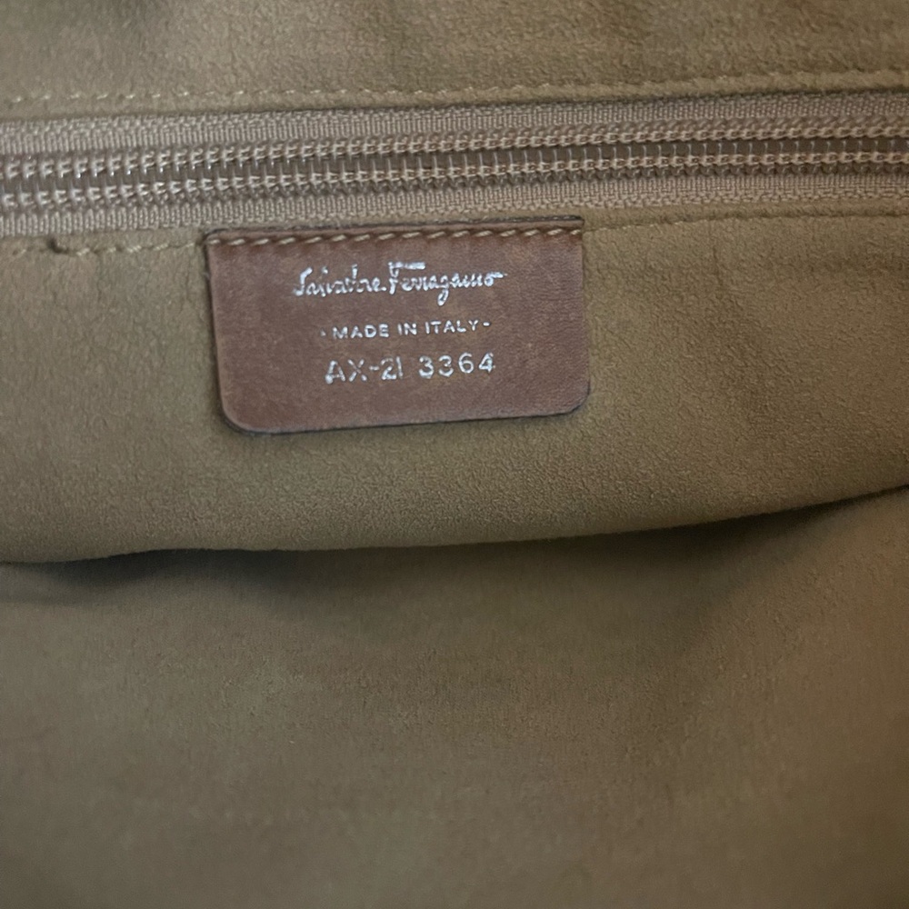 Salvatore Ferragamo - Picture 6 of 7